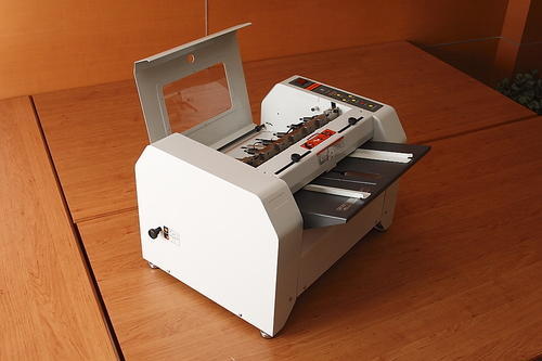 Automatic Booklet Maker