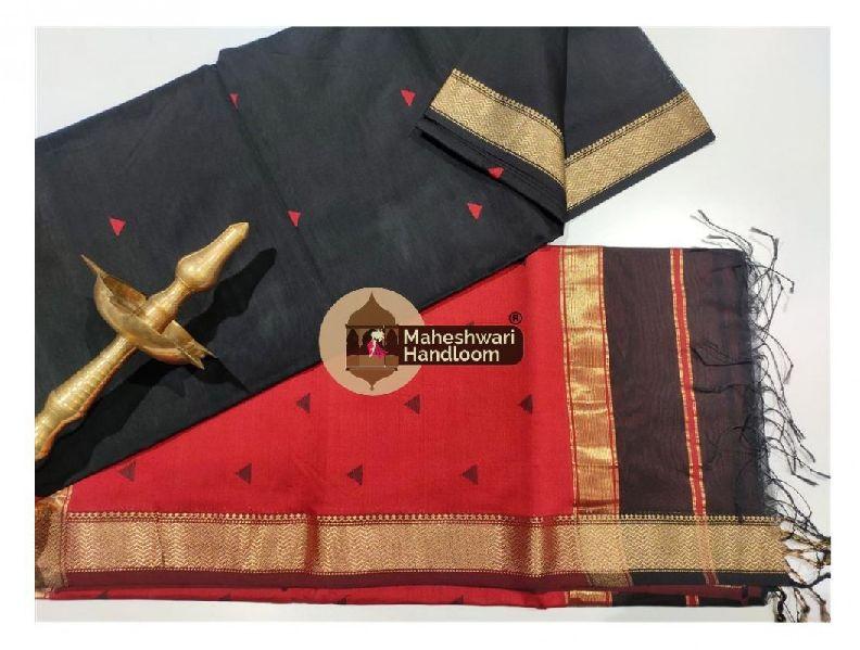 Maheshwari Black Tringle Buti Silk saree, for Dry Cleaning, Saree Length : 6.3 Meter