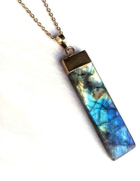 Pendants and Lockets at Best Price in Surat Ruby Gems