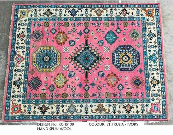 Hand knotted carpet, Size : 4×6