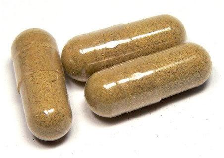 Herbal Methi Capsule, for Good Quality, Low-fat, Safe Packing, Packaging Type : Plastic Container