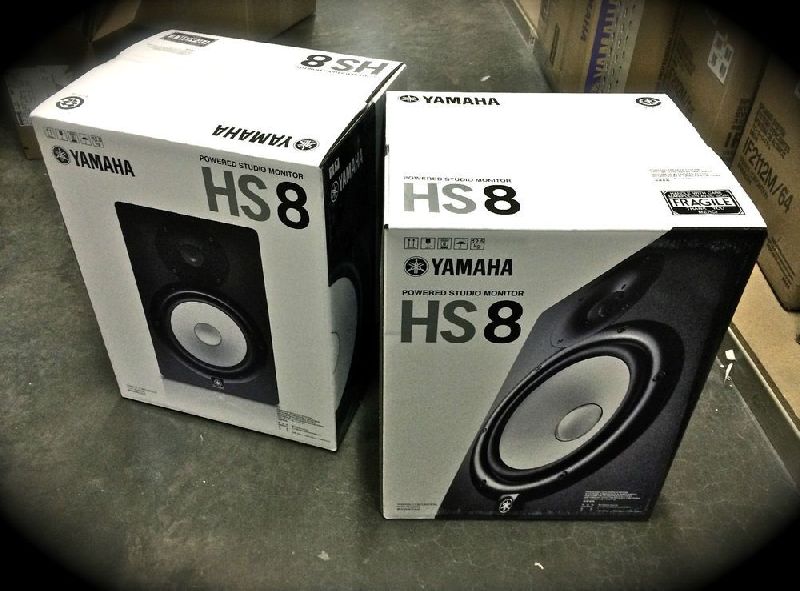 Yamaha HS8 Powered Studio Monitor Speaker, for Restaurant, Hotel, Home, Gym, Size : 10 Inch, 12 Inch
