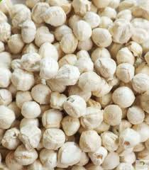 SVM EXPORTS Common Drumstick Seed Kernel, for Cosmetic, Medicine, Purity : 100%
