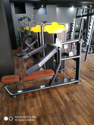 Chest Press Machine