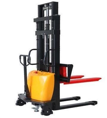 ACE Electric Stacker