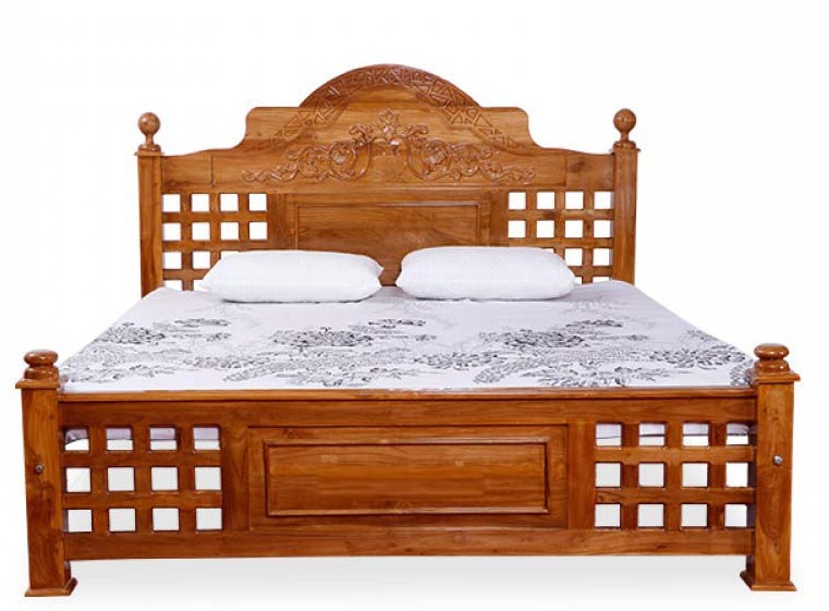 King Size Bed In Teak Wood 6x6, Is 5 Foot Bed King Size
