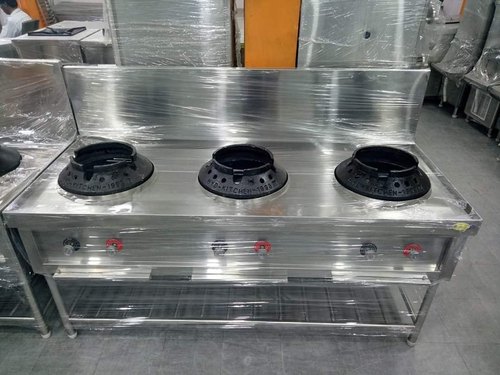 Stainless Steel Three Burner Gas Range, Capacity : 4.5 kg/hr