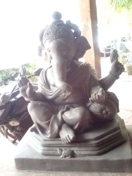 Single Peshwa Ganesha Statue