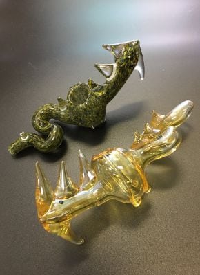 Dragon Shaped Glass Smoking Pipes, Size : Standard