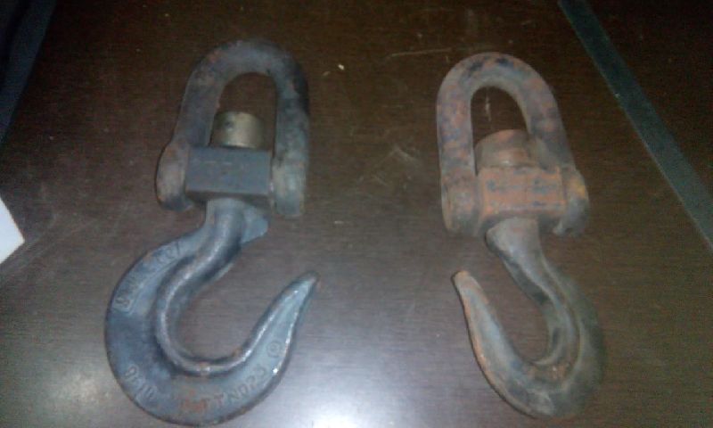 Hook with D Shackle
