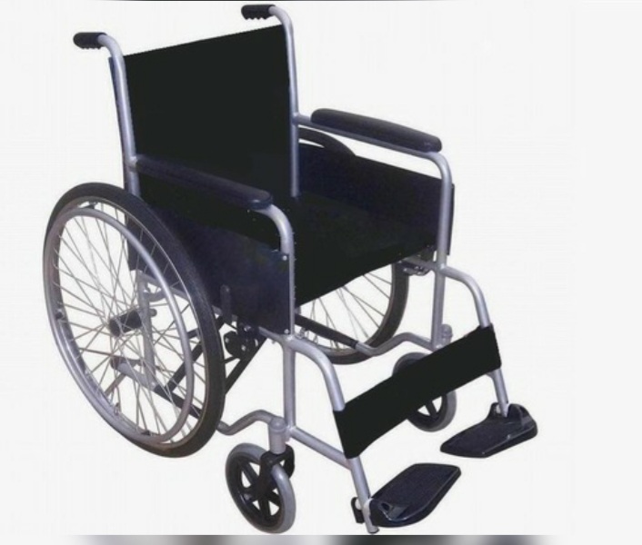 Black Manual Polished 10-15kg Wheelchair, For Hospital Use, Style : Common, Modern