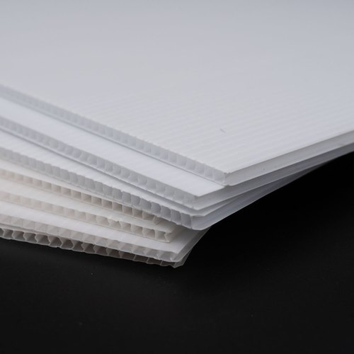 Ojas Rectangular PP White Polypropylene Corrugated Sheet