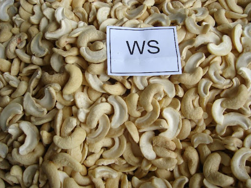 WS Cashew Nuts, Packaging Type : Pouch, Pp Bag, Sachet Bag