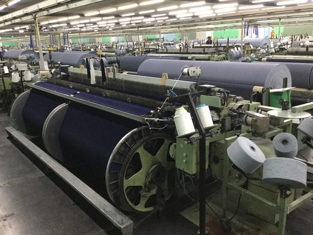 Sulzer Projectile Loom, for TECHNICAL TEXTILE