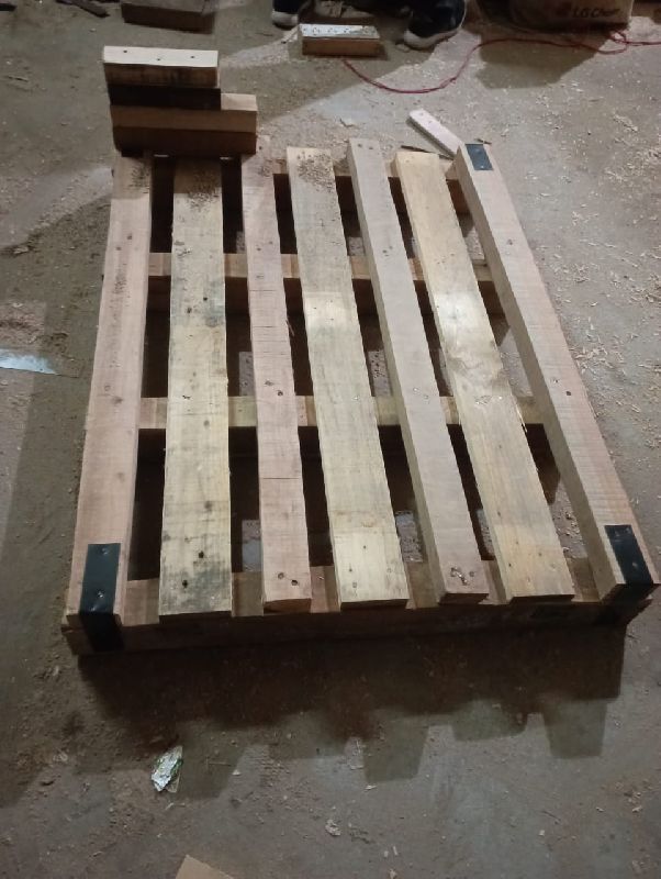 Wooden Wood Pallets, for Packaging Use, Industrial Use, Warehouse, Storage, Transportation