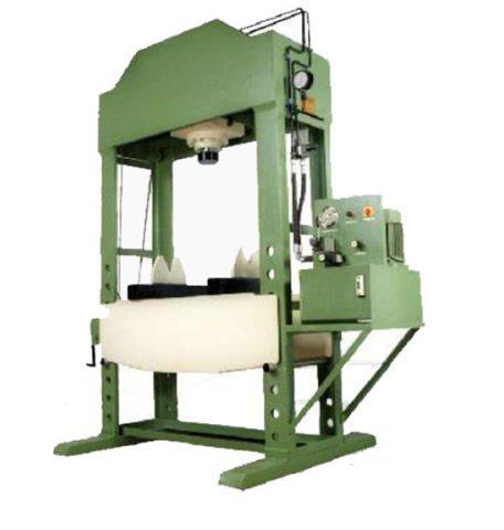 50 Hz Mild Steel hydraulic press machine, Voltage : 220V