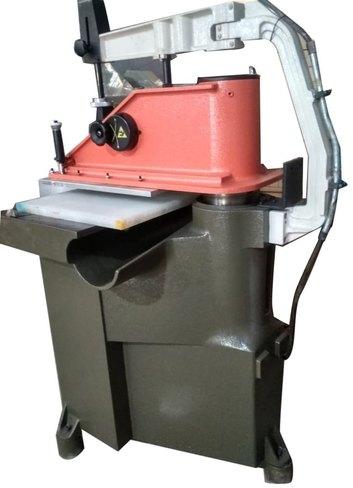 Singer Clicker Cutting Machine, Voltage : 230 V