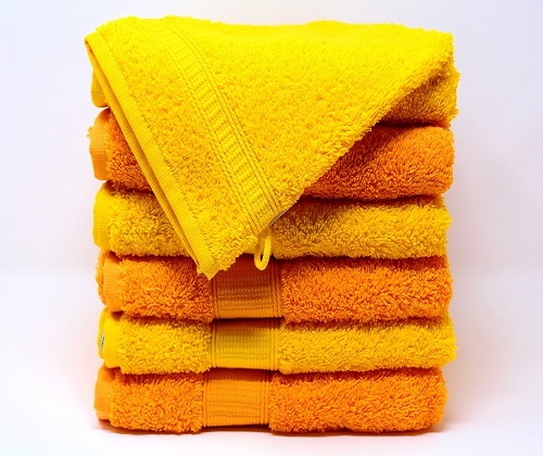 Plain Dyed Cotton Bath Towel, Feature : Quick Dry