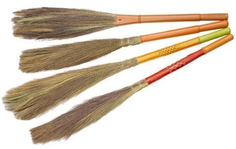 300-600gm Grass Broom Stick, Feature : Easy Cleaning, Long Lasting