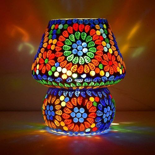Traditional Table Lamp