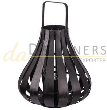 Polished Black Iron Lantern, for Garden, Hanging In House, Hotels, Feature : Attractive Design, Durable