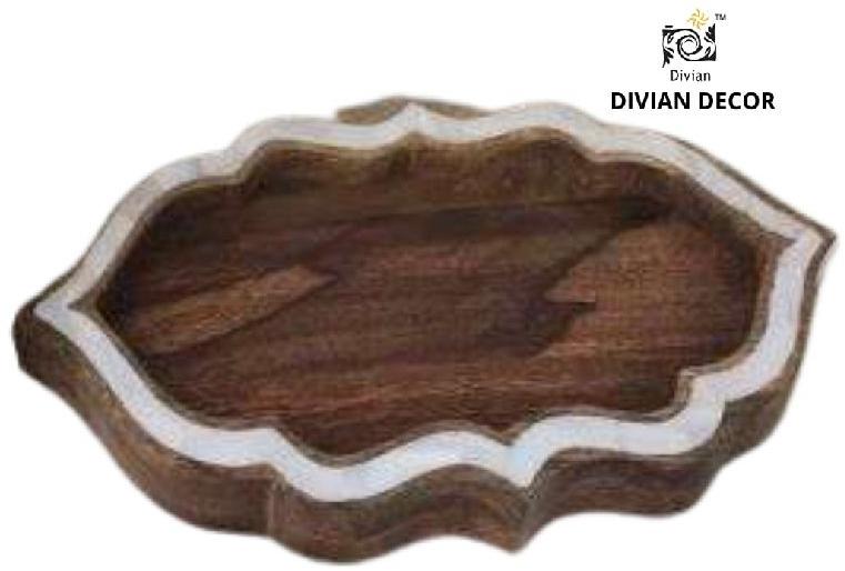 Divian Decor Polished Mango Wood Leaf Tray, for Serving, Feature : Light Weight, Durable
