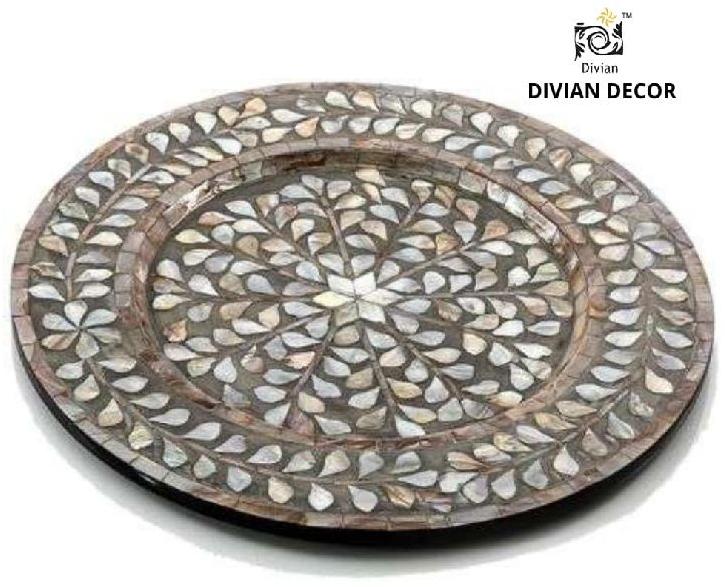 Round Mother Of Pearl Chocolate Tray, for Serving Use, Feature : Durable, Good Quality, Nice Design