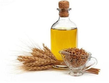 Organic Wheat Germ Oil, for Cosmetics, Massage, Purity : 100 %