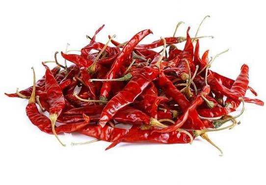 AML Whole Red Chili, Feature : Rich In Color, Purity, Optimum Freshness