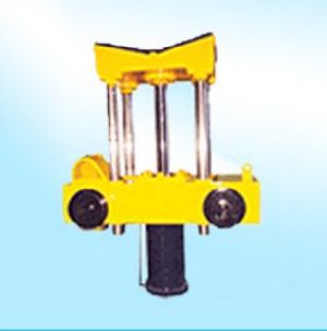 Polished Metal Pillar Type Coil Car, for Industrial, Feature : Corrosion Free, Easy To Install, High Strength