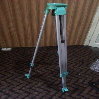 Aluminium Tripod Stand