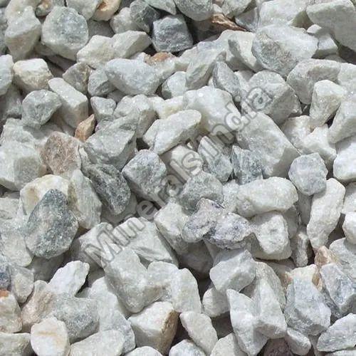 Polished Plain Limestone Aggregates, Feature : Crack Resistance, Optimum Strength, Stain Resistance