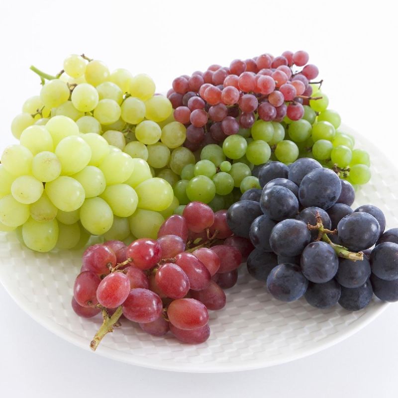 Organic fresh grapes, Certification : FSSAI Certified