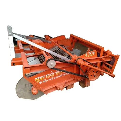 Potato Harvester at best price INR 75,000 / Piece in Hathras from Super
