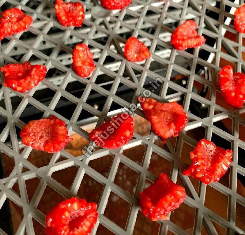Organic Dehydrated Raspberries, for Human Consumption, Packaging Type : Plastic Bag