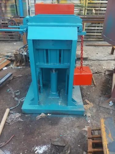 Semi Automatic Hydraulic Interlocking Block Machine, Power : 5 HP