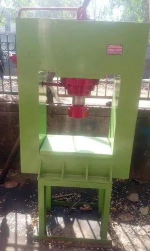 Manual Hydraulic Press Machine, Voltage : 220V