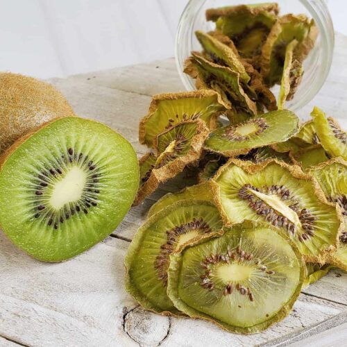 Organic Dehydrated Kiwi, Packaging Type : Plastic Packet