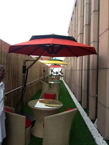 Plain Polyester Luxury Garden Umbrella, Size : Standard