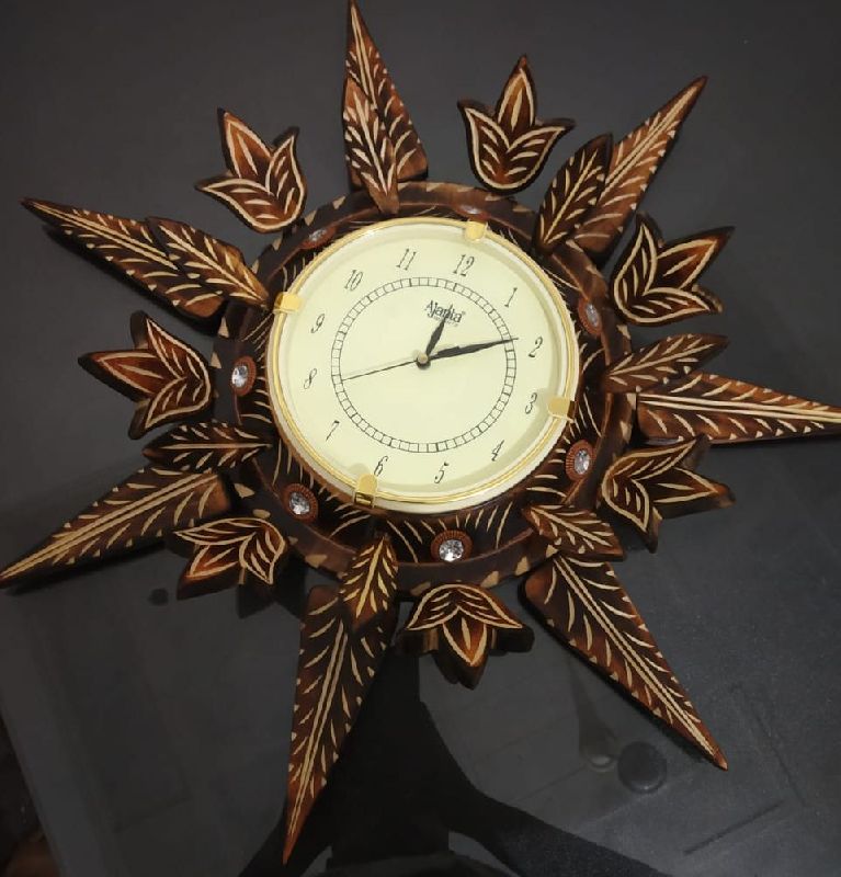 Wooden wall clock, Display Type : Analog