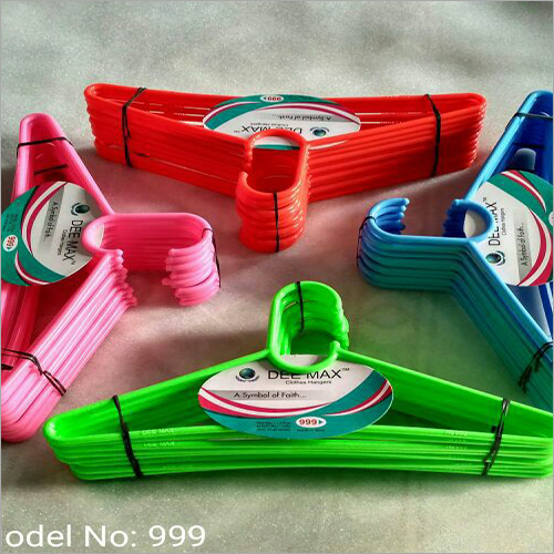 Polished Plastic Deemax Cloth Hanger, Packaging Type : Packet, Color : Multicolor