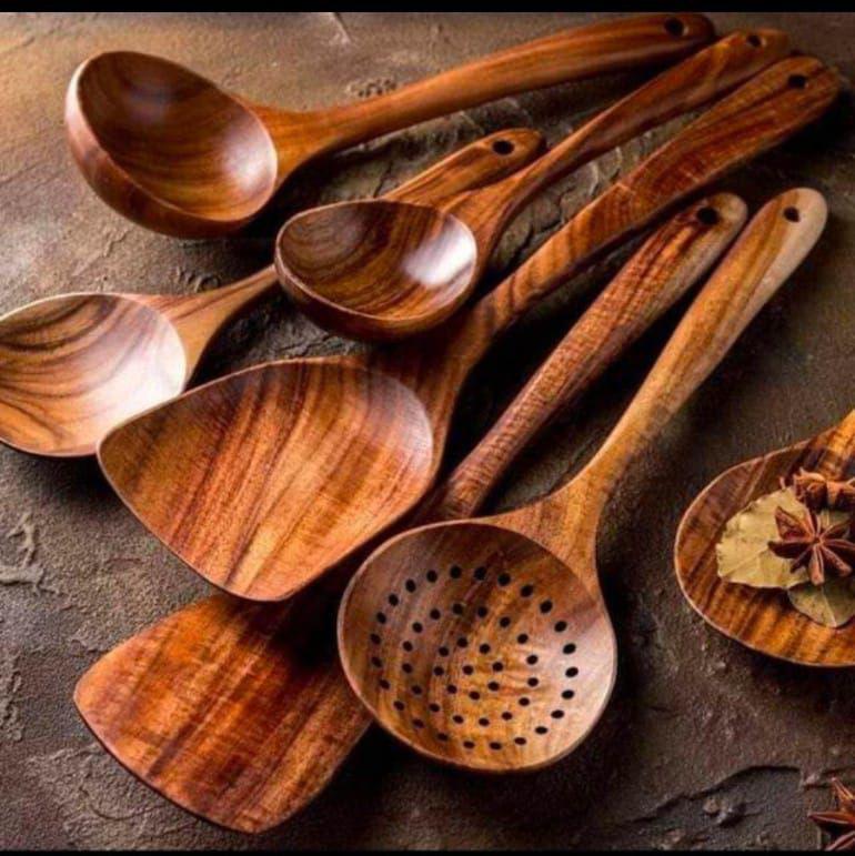 Polished Wooden Cutlery Set, for Kitchen, Feature : Fine Finish, Good Quality