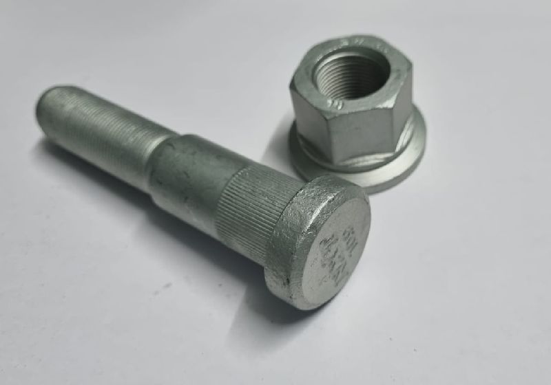 Round Polished Metal Volvo Hub Bolt, for Fittings, Feature : Corrosion Resistance, High Quality