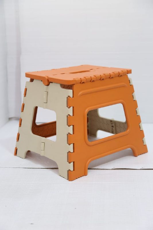 Polished Plain 0-5kg HDPE plastic folding stool, for Homes, Dimension : 24x24x10inch