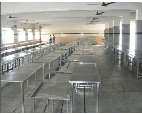 Polished Steel Modern Canteen Table, for Garden, Hotel, Restaurant, Feature : Easy To Move, Good Quality