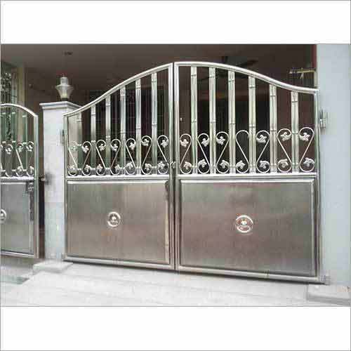 Silver Stainless Steel Gate, Feature : Anti Dust, Durable, High Quality