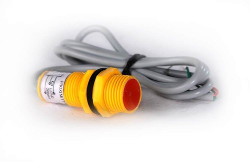 Hiltron ABS Proximity Switch, Cable Length : 1m