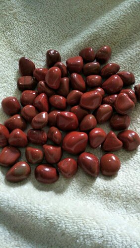 Polished Red Jasper Tumbled Stone, Feature : Durable, Excellent Design, Fine Finished, FIne Polised