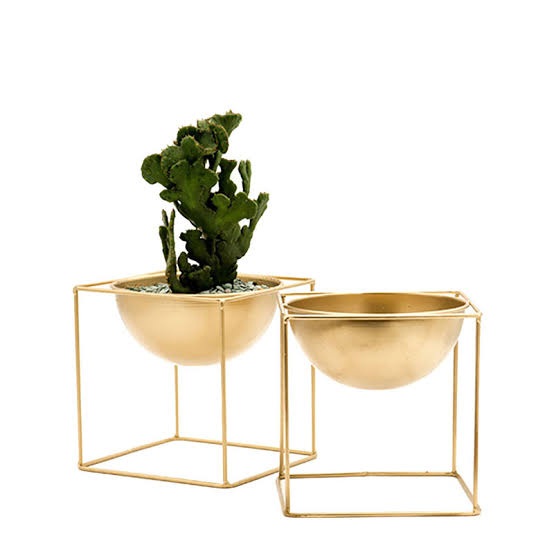 Planter pot with stand