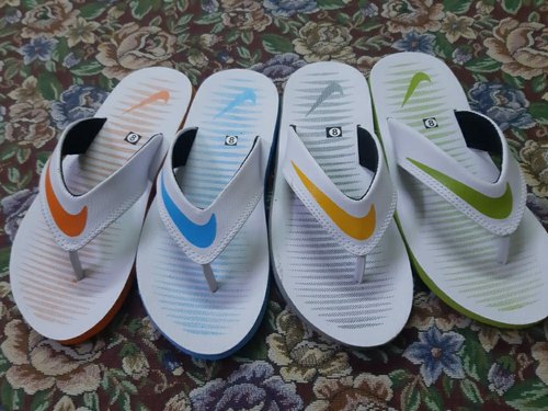 Nike slippers online thong